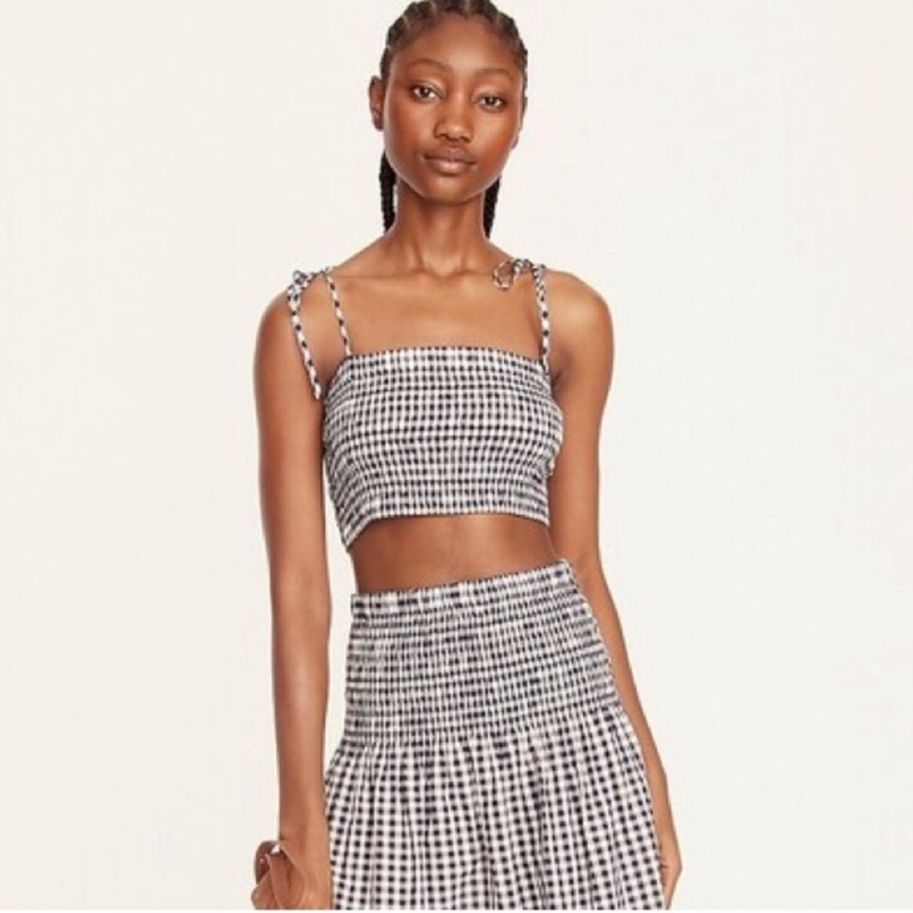 J Crew woman’s checkered crop top size small. New with tags! Full price $110.